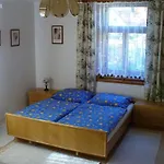 Dora 3*